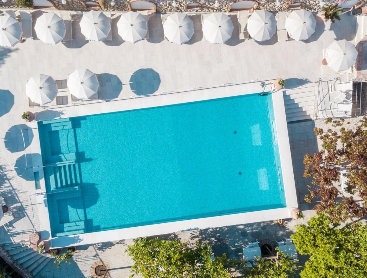 Hotel Syrene Capri Esterno foto
