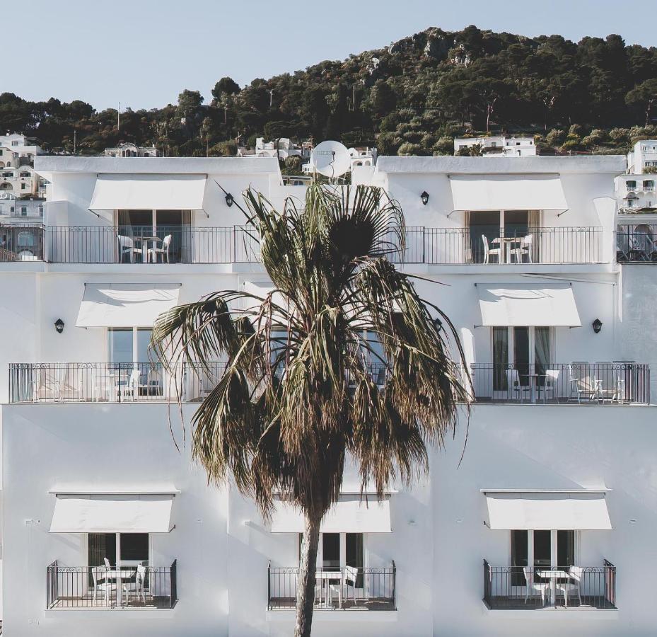 Hotel Syrene Capri Esterno foto