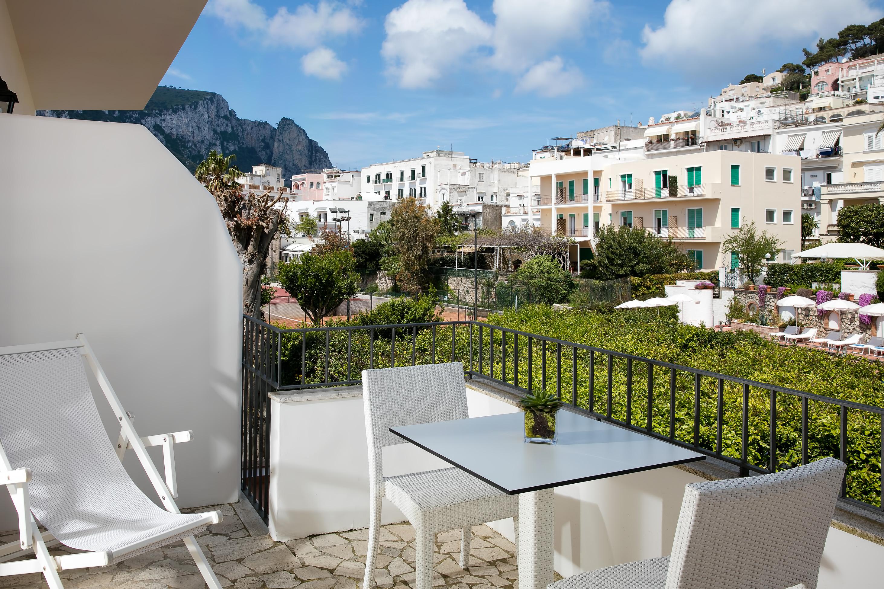 Hotel Syrene Capri Esterno foto