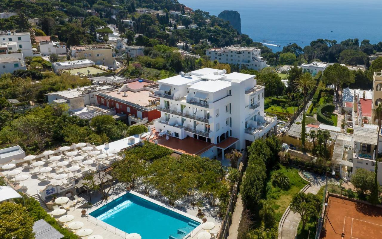 Hotel Syrene Capri Esterno foto