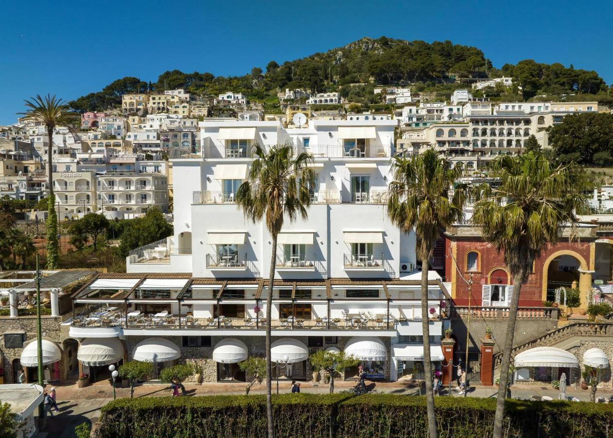 Hotel Syrene Capri Esterno foto